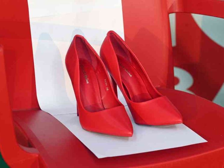 Una lunga scia di donne vittime nel 2023