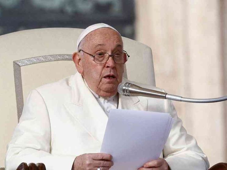 Papa Francesco rinuncia al viaggio a Dubai