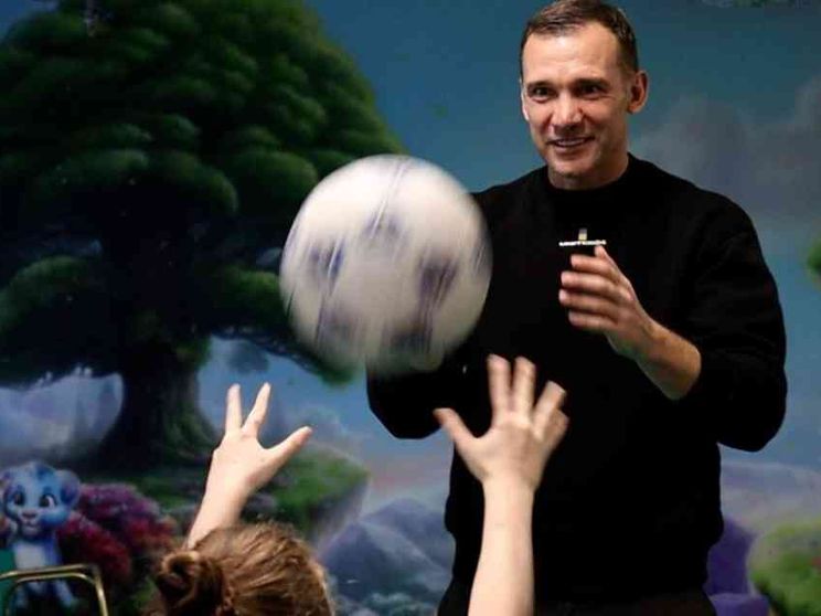 Sheva in gol per la pace e per i bambini disabili