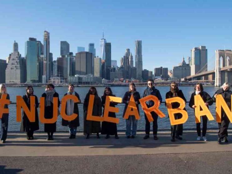 «La deterrenza nucleare mette a rischio il futuro dell'umanità»