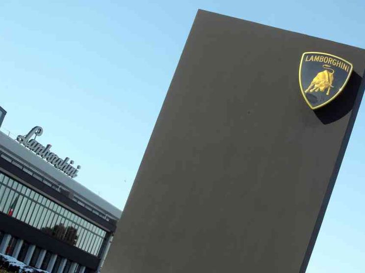 Accordo in Lamborghini: si lavorerà meno e con stipendio più alto