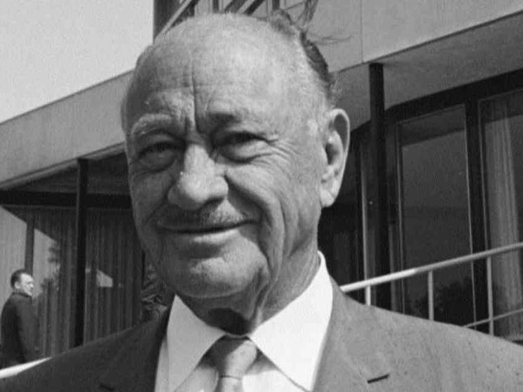 Quando i magnati onorano le religiose e le sostengono