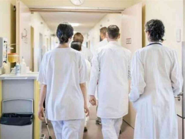 I medici specializzandi: turni gravosi, tutor latitanti, didattica scadente