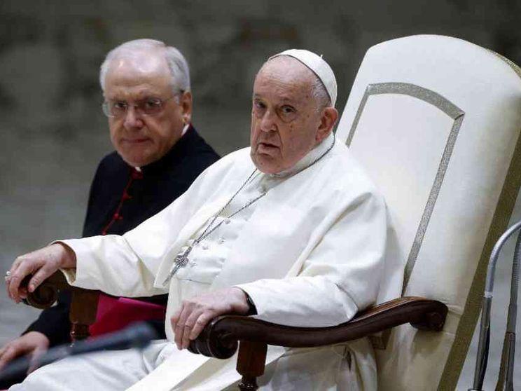 Il Papa: «Preghiamo per quanti soffrono il dramma della guerra»