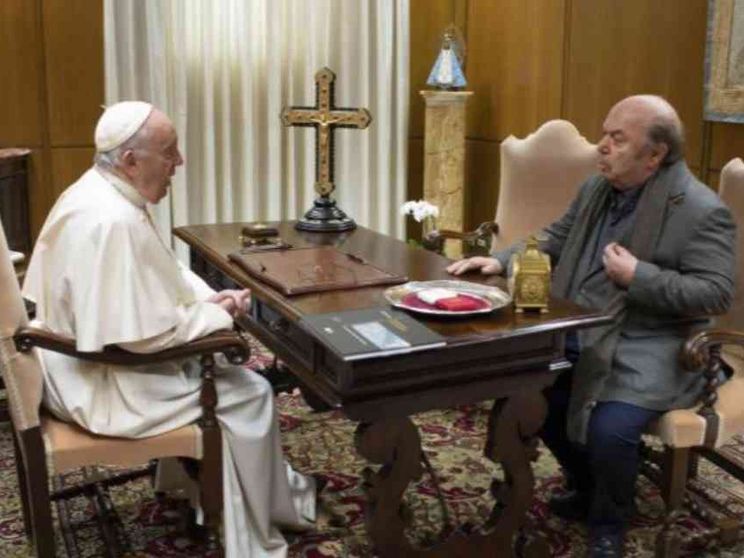 Lino Banfi: «Un prete mi indicò la vocazione: far ridere»