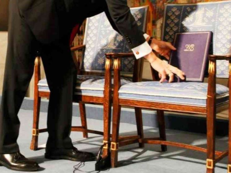 Il doppio premio alle donne (Nobel e Sakharov) fa paura all'Iran