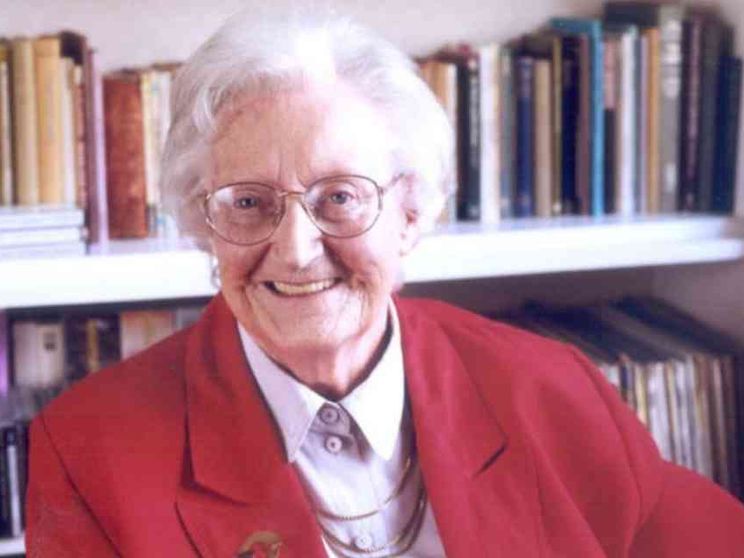 Cicely Saunders, il romanzo della donna che inventò le cure palliative