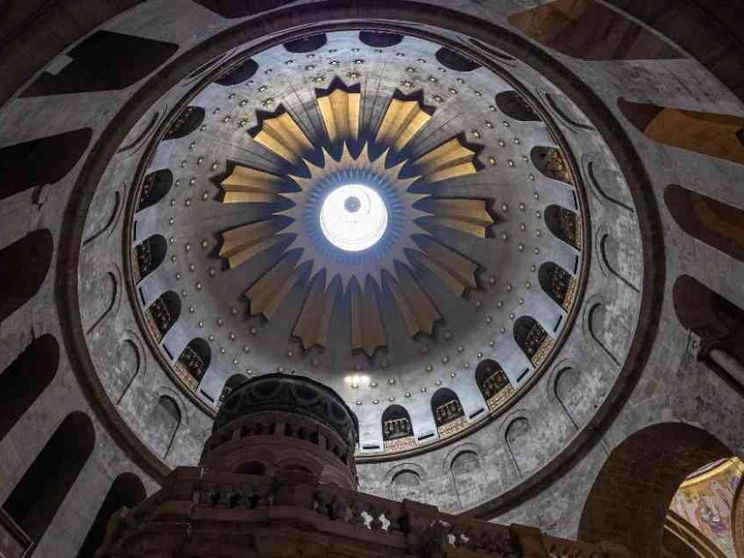 «Pace in terra»: la diretta delle emittenti di Corallo Tv