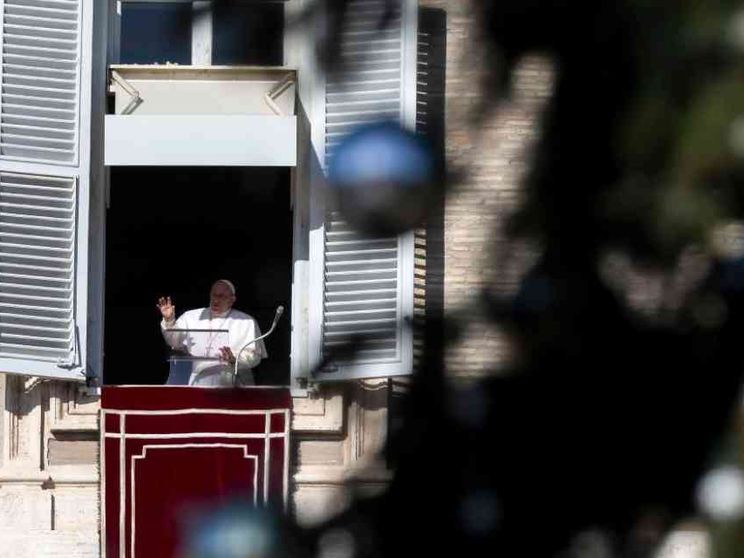 Il Papa: sui diritti umani c'è ancora tanto da fare