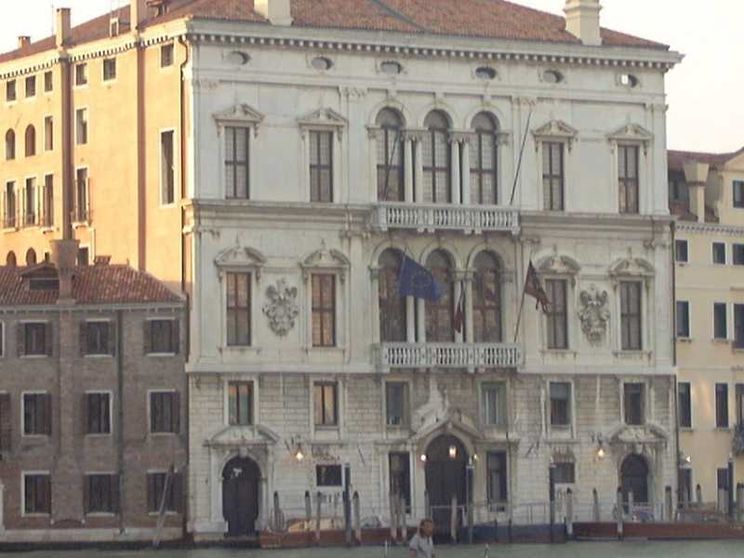 Veneto e Friuli verso il no. «Prima le cure palliative». E i fondi?
