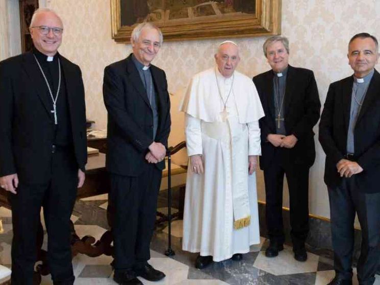 Il Papa compie 87 anni. La gratitudine della Cei