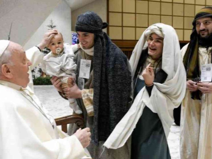 Per il Papa un compleanno di preghiera e lavoro