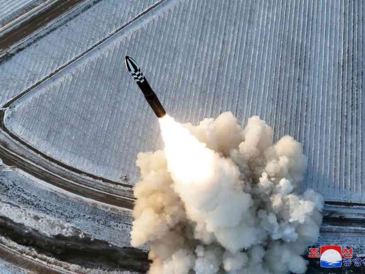 La provocazione di Kim: il missile balistico è un avvertimento agli Usa