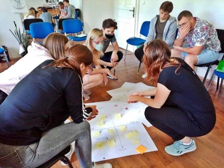 Bosnia, la pace da vincere: «Puntiamo sui giovani contro l'emigrazione»