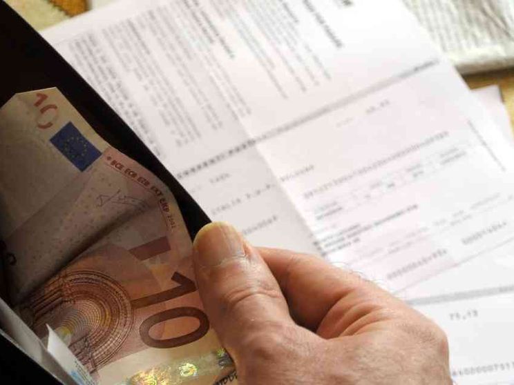 Arera: la fine del mercato tutelato dell'energia elettrica slitta a luglio