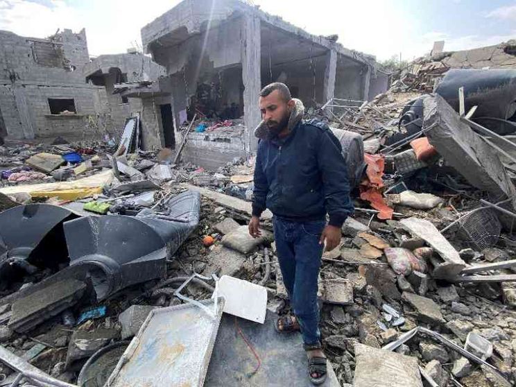 Natale di sangue e di lutto, oltre 100 morti a Gaza