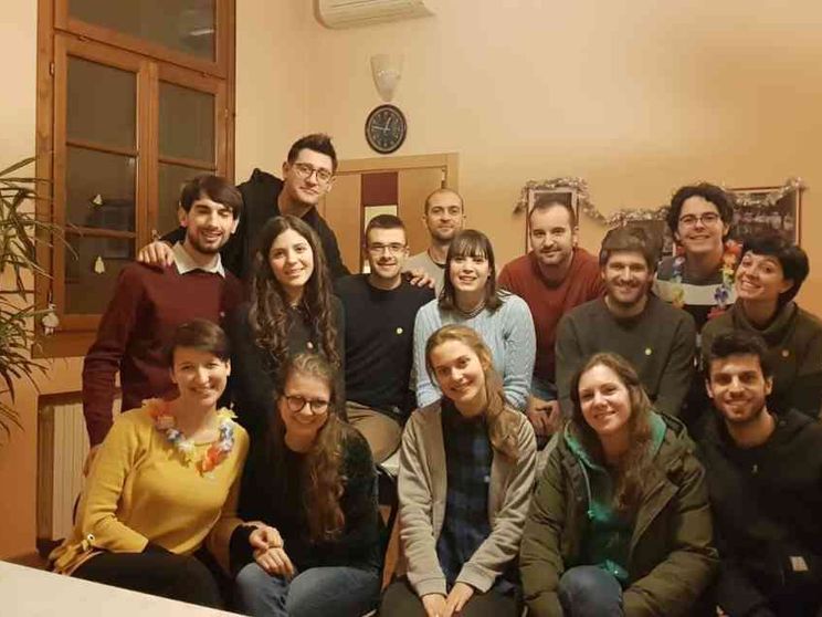 Quelli dell'ultimo. La banda degli "auguri fragili"