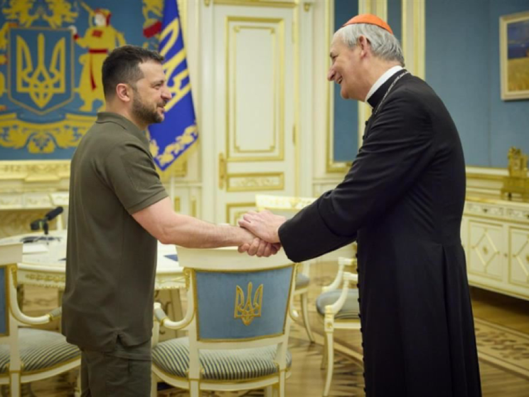 Da Zelensky un doppio riconoscimento per Zuppi e Parolin