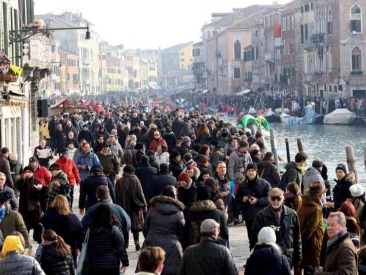 Allargarci alla totalità dei fratelli, prossimi di chi è lontano