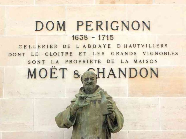 Dom Perignon, l'inventore dello champagne