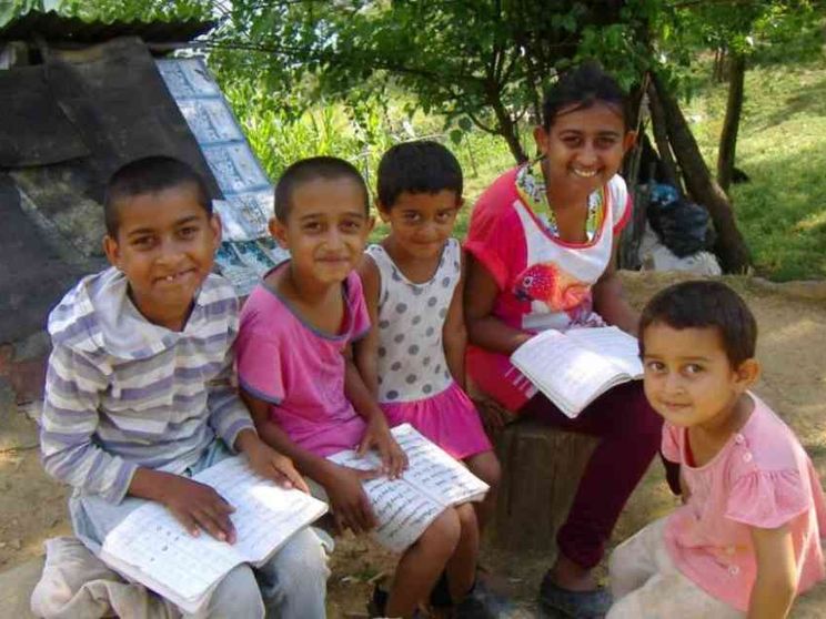 I ragazzi missionari del Vangelo accanto ai coetanei in difficoltà