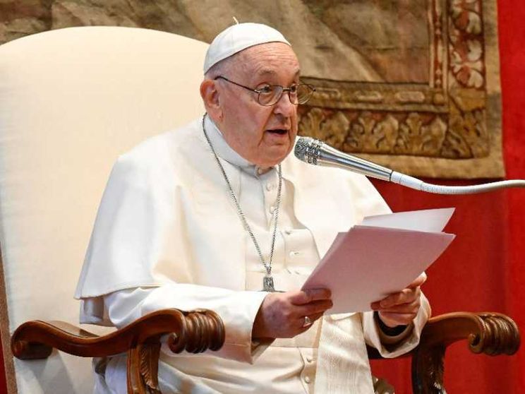 Bordignon: maternità surrogata, il Papa ci ricorda che il bambino è un dono