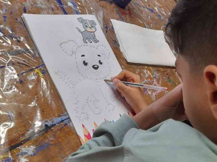 La prima donna scafista arrestata. Il figlio accolto da migranti afghani