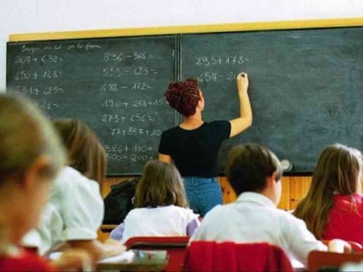 Supplenze brevi, via libera ai pagamenti: 300 milioni per gli stipendi