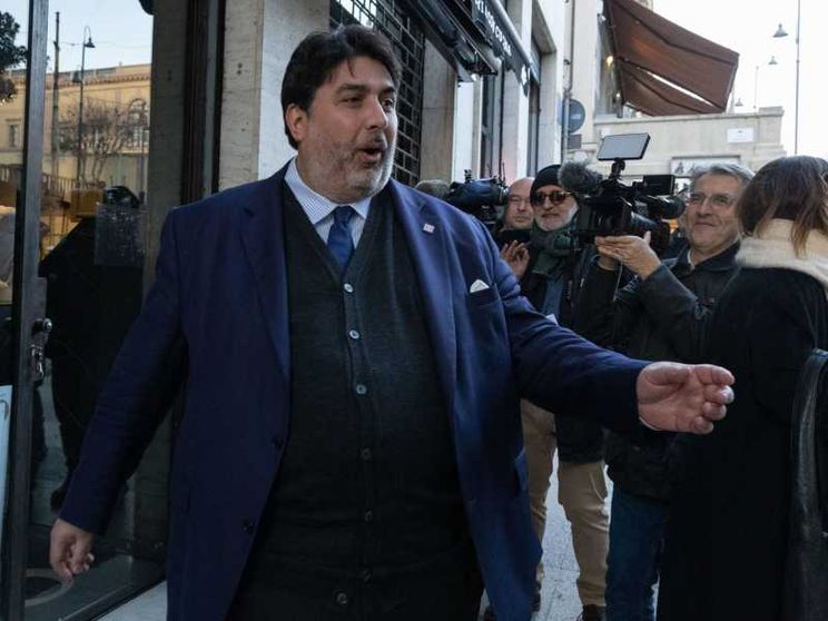 Solinas tira dritto. E nel centrodestra è ancora stallo