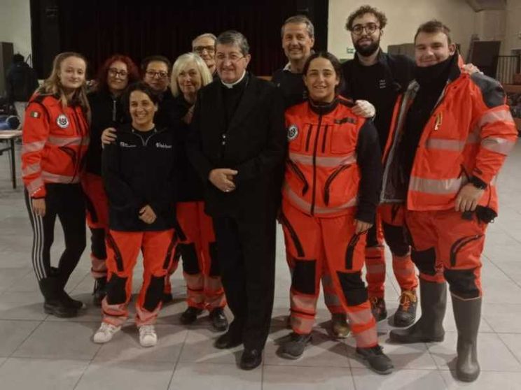 Benedizione di coppie "irregolari", Betori: l'amore di Dio è un'esperienza per tutti