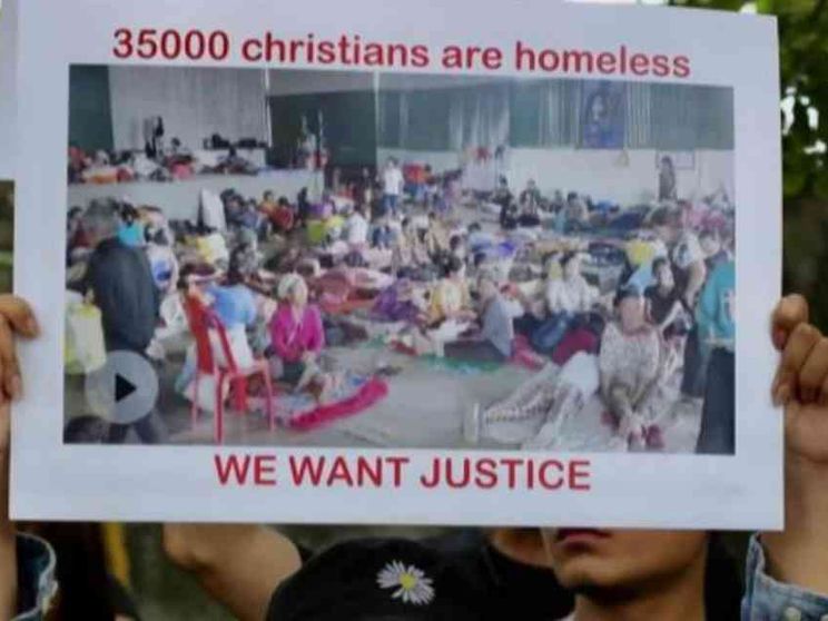 In un anno 365milioni di perseguitati: Kim e Ortega scatenati sui cristiani