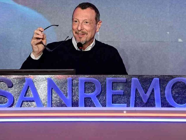 Così anche nei testi di Sanremo si canta il vangelo dell'amore