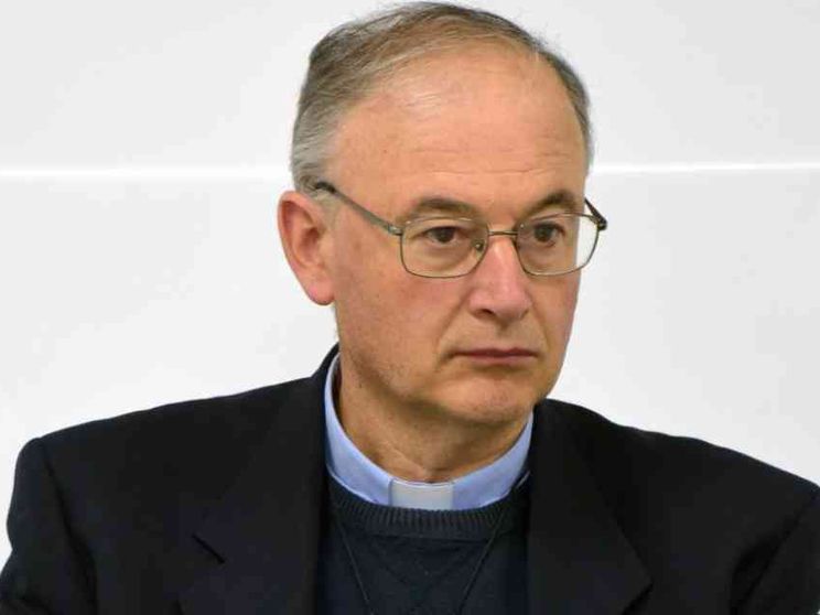 Aggressione al parroco di Varapodio, due denunciati