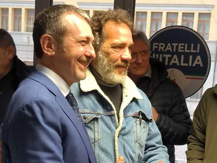 Pozzolo aveva polvere da sparo su mani e vestiti
