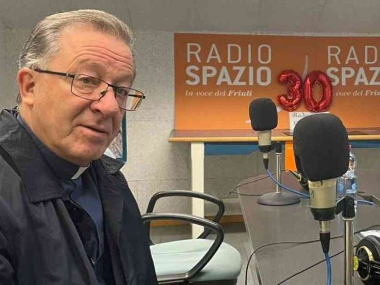 Il Friuli dice addio a don Corgnali, comunicatore, anima del post-sisma
