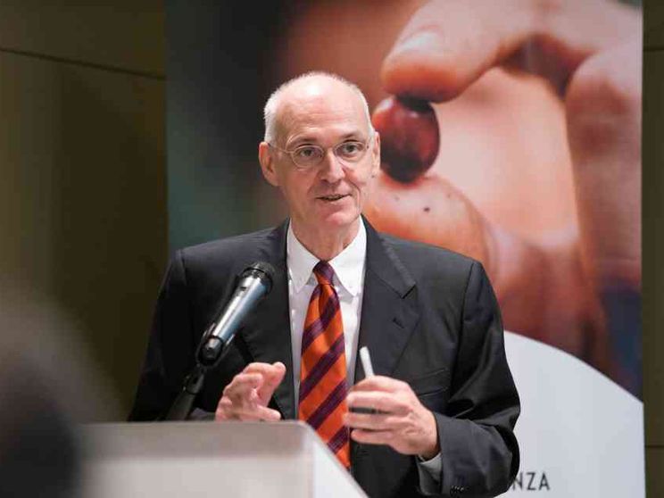 Più ombre che luci nella legge sul microcredito