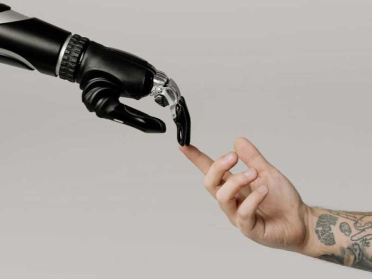 L'intelligenza artificiale? Per i giornalisti un aiuto, non una minaccia
