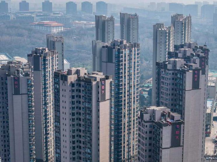 Evergrande in liquidazione. La crisi immobiliare cinese si complica