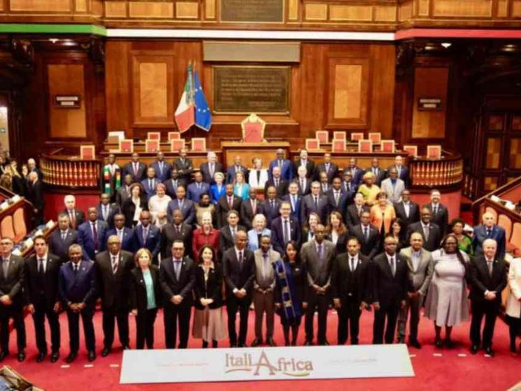 L’Unione africana: «Lavoriamo insieme, ma non siamo stati consultati»