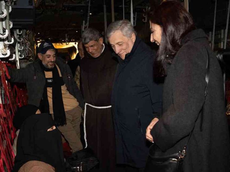 Arrivati i primi bambini palestinesi feriti: le cure negli ospedali italiani