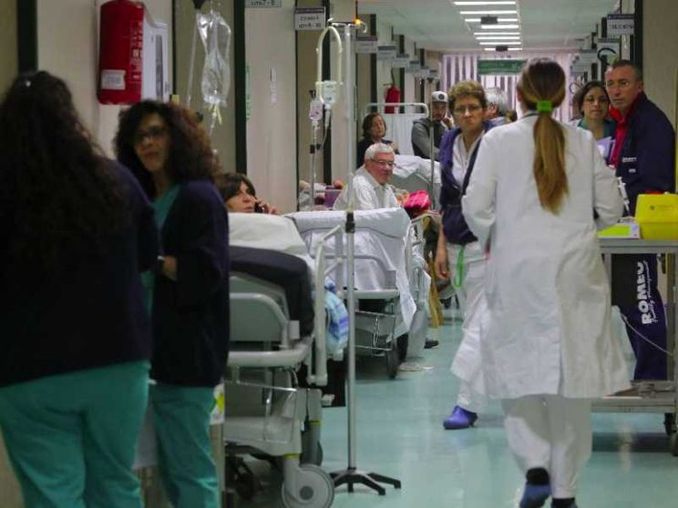 «Conta il paziente più della malattia». Il “manifesto” per rifondare la Sanità