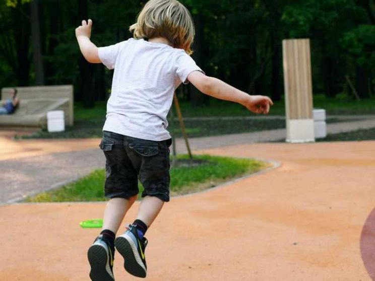 Il “mal di pancia” dei bambini? Ecco come farlo passare