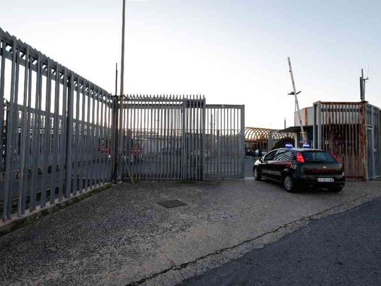 Il suicidio del 22enne: scoppia la protesta al Cpr. Le parole del vescovo