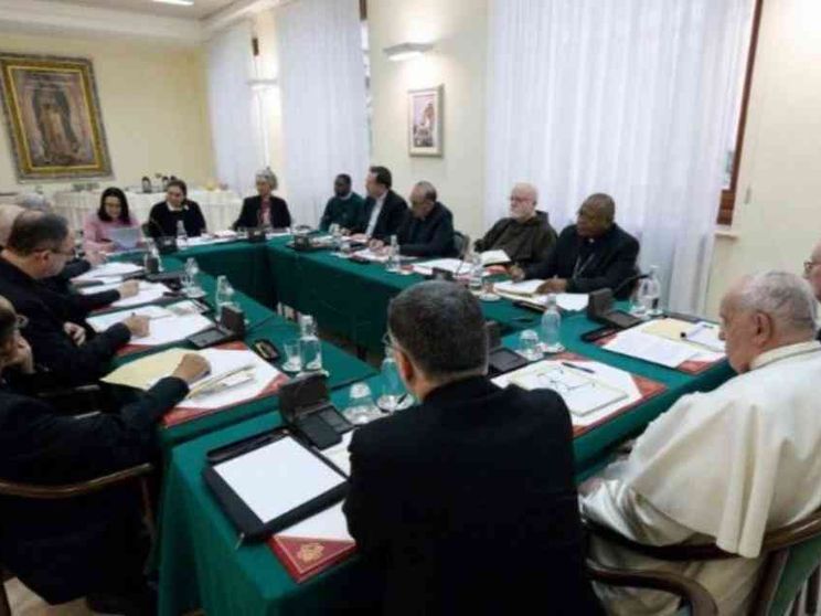 C9, chi sono i cardinali che aiutano il Papa