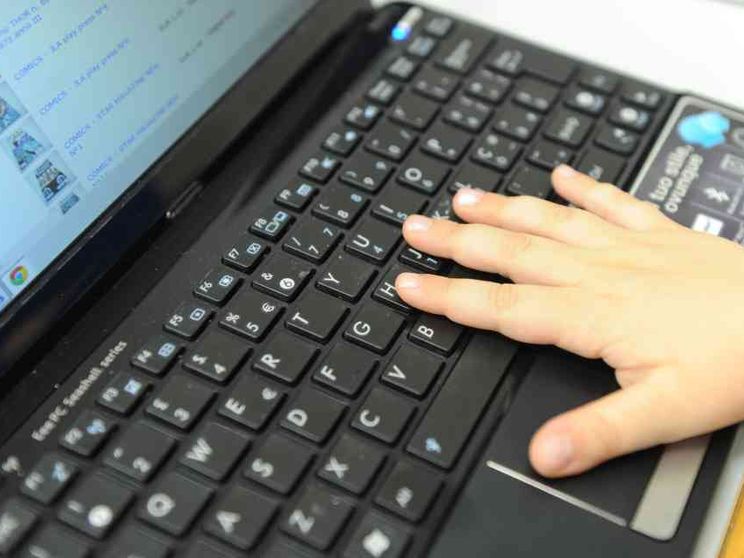 Lasorella (Agcom): «Stabilire soglie d'accesso alla Rete»