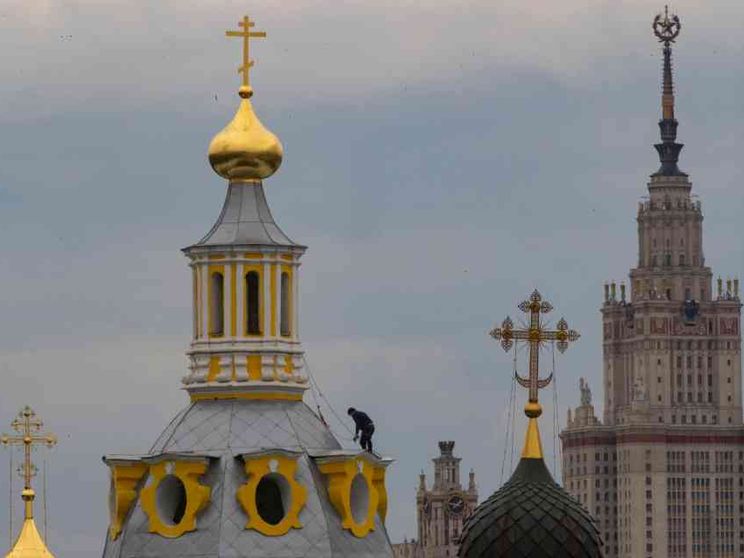 Proteste contro la costruzione di una chiesa ortodossa. «Preferiamo il parco»