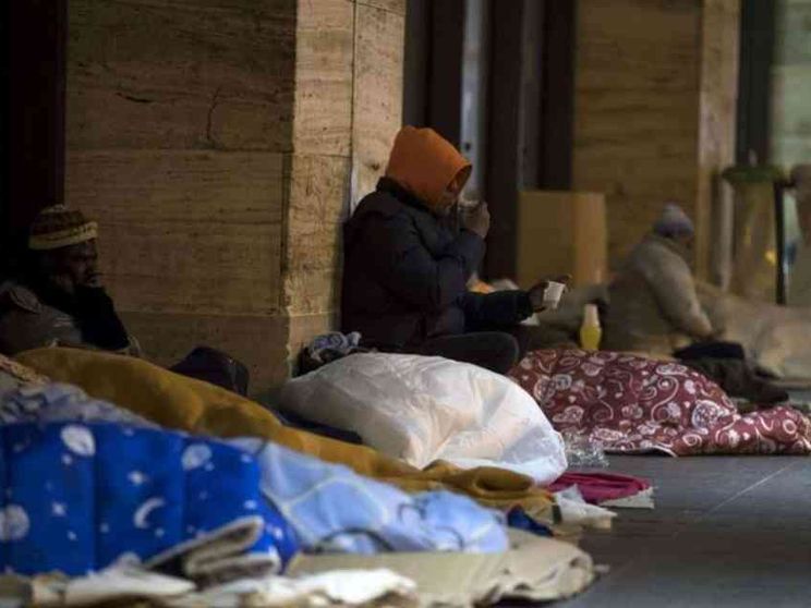 Quasi un milione di senza dimora in Europa. Entro il 2030 diamo loro una casa