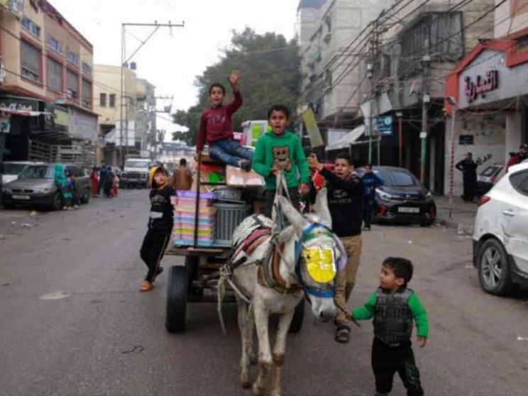 Netanyahu vuole l’evacuazione di Rafah. Attaccato ospedale a Khan Yunis