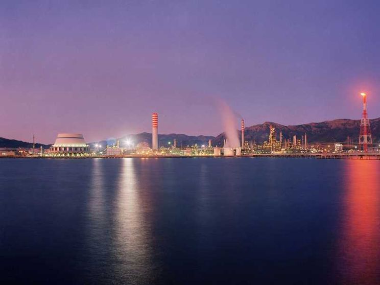 I Moratti cedono il controllo di Saras a Vitol: addio al petrolio