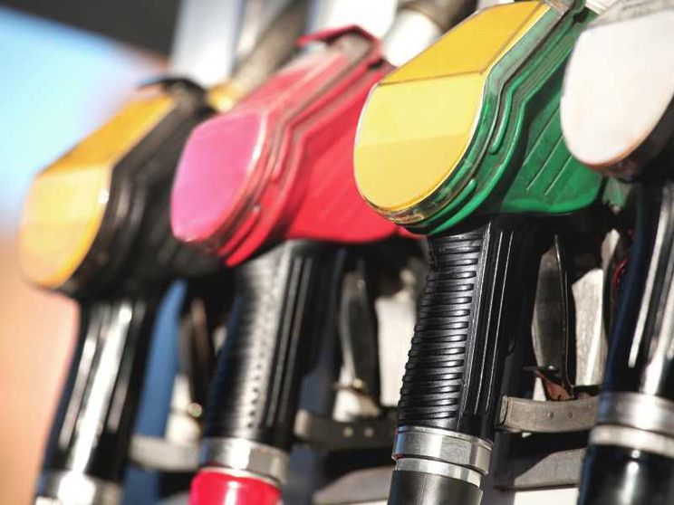 Quasi 71 miliardi per fare benzina: il fisco ringrazia